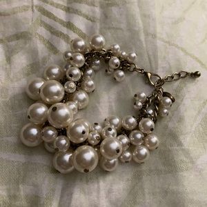 Pearl bracelet